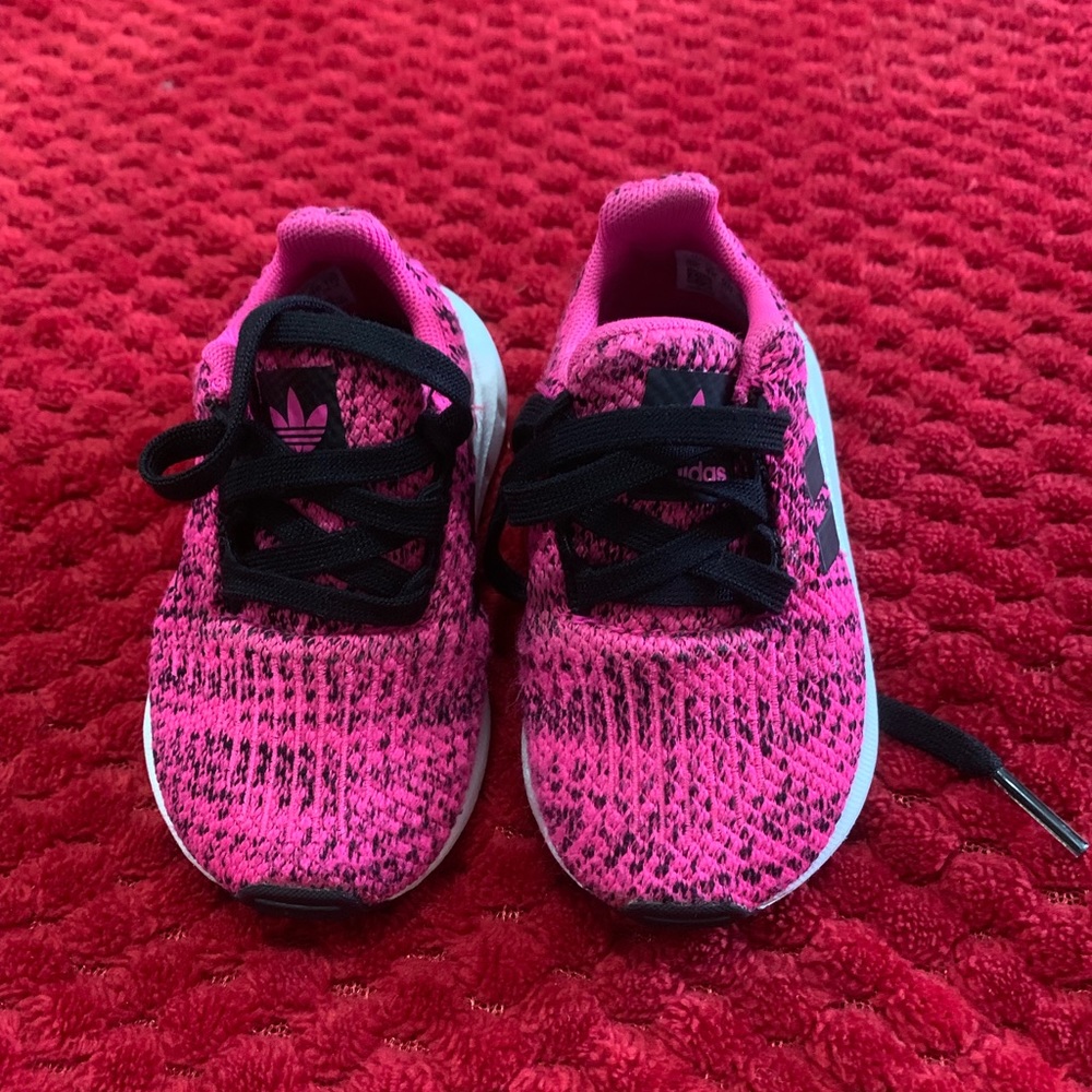 Kids pinks  Addidas shoes